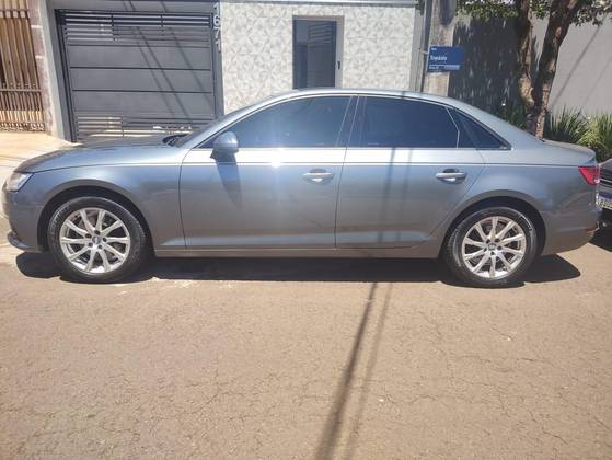 AUDI A4 2.0 TFSI ATTRACTION GASOLINA 4P S TRONIC